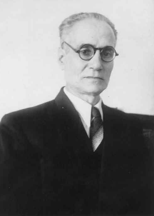Ahmad Kasraví Foto
