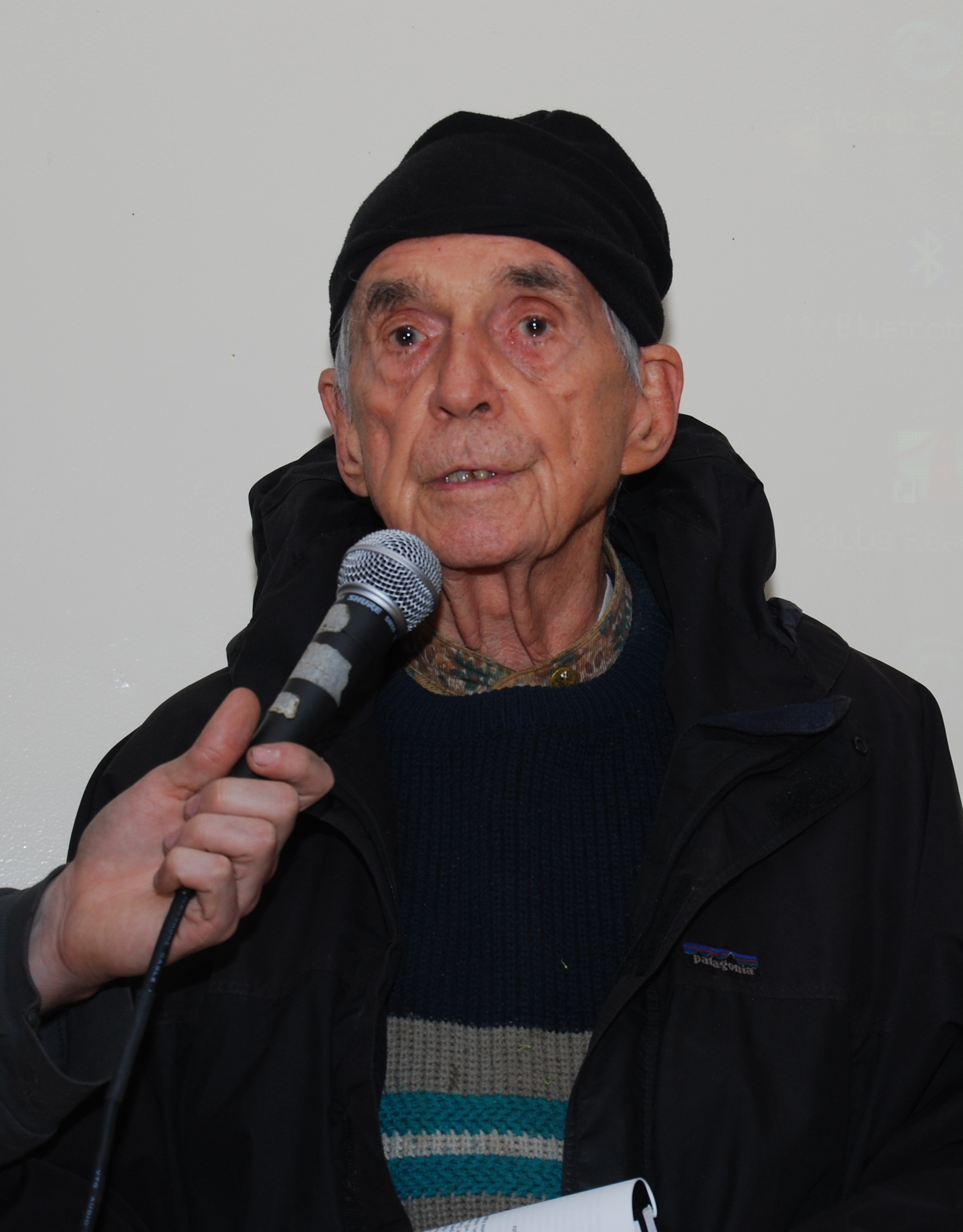 Daniel Berrigan Foto