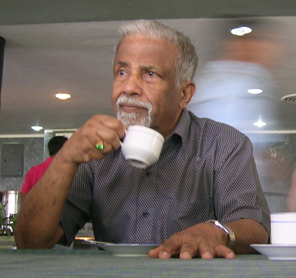 George Sudarshan Foto