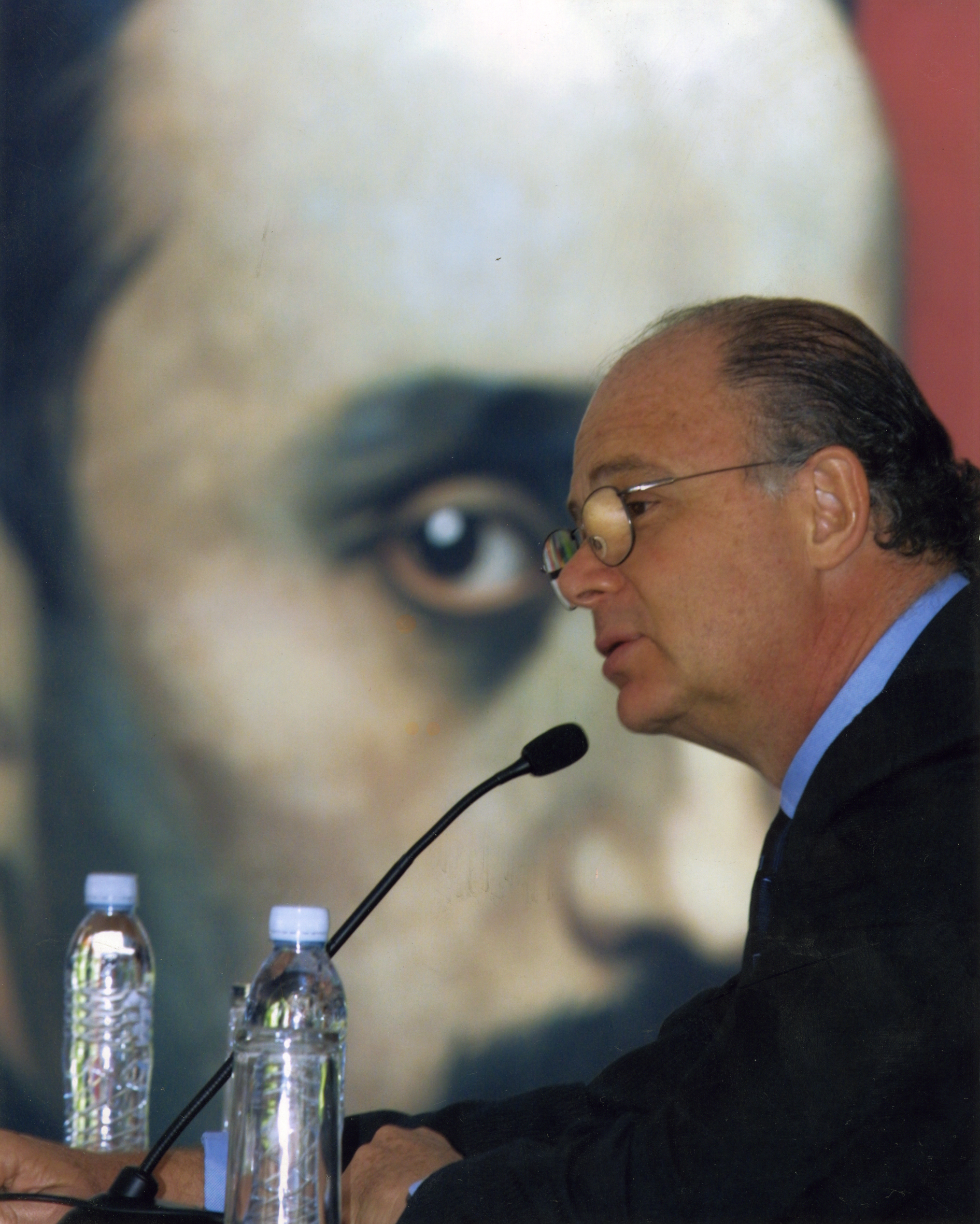 Enrique Krauze Foto