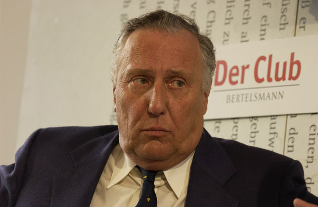 Frederick Forsyth Foto