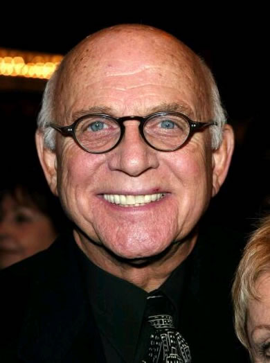 Gavin MacLeod Foto