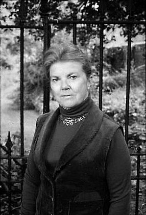 Joan Aiken Foto