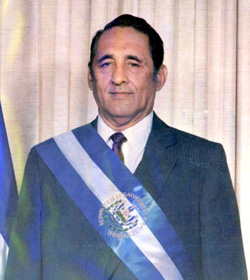 José Napoleón Duarte Foto