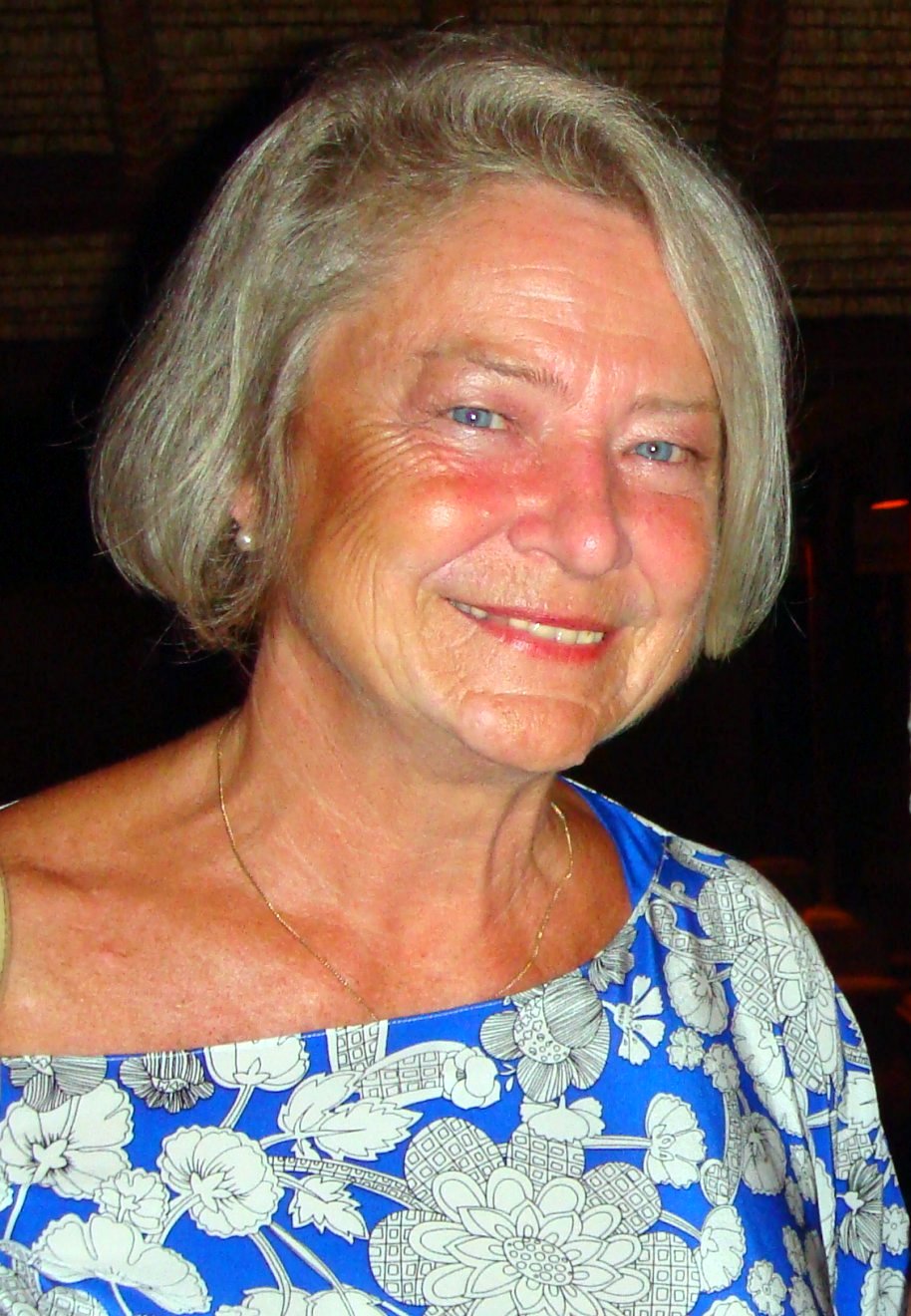 Kate Adie Foto