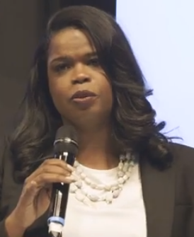 Frases de Kim Foxx | Frases de famosos