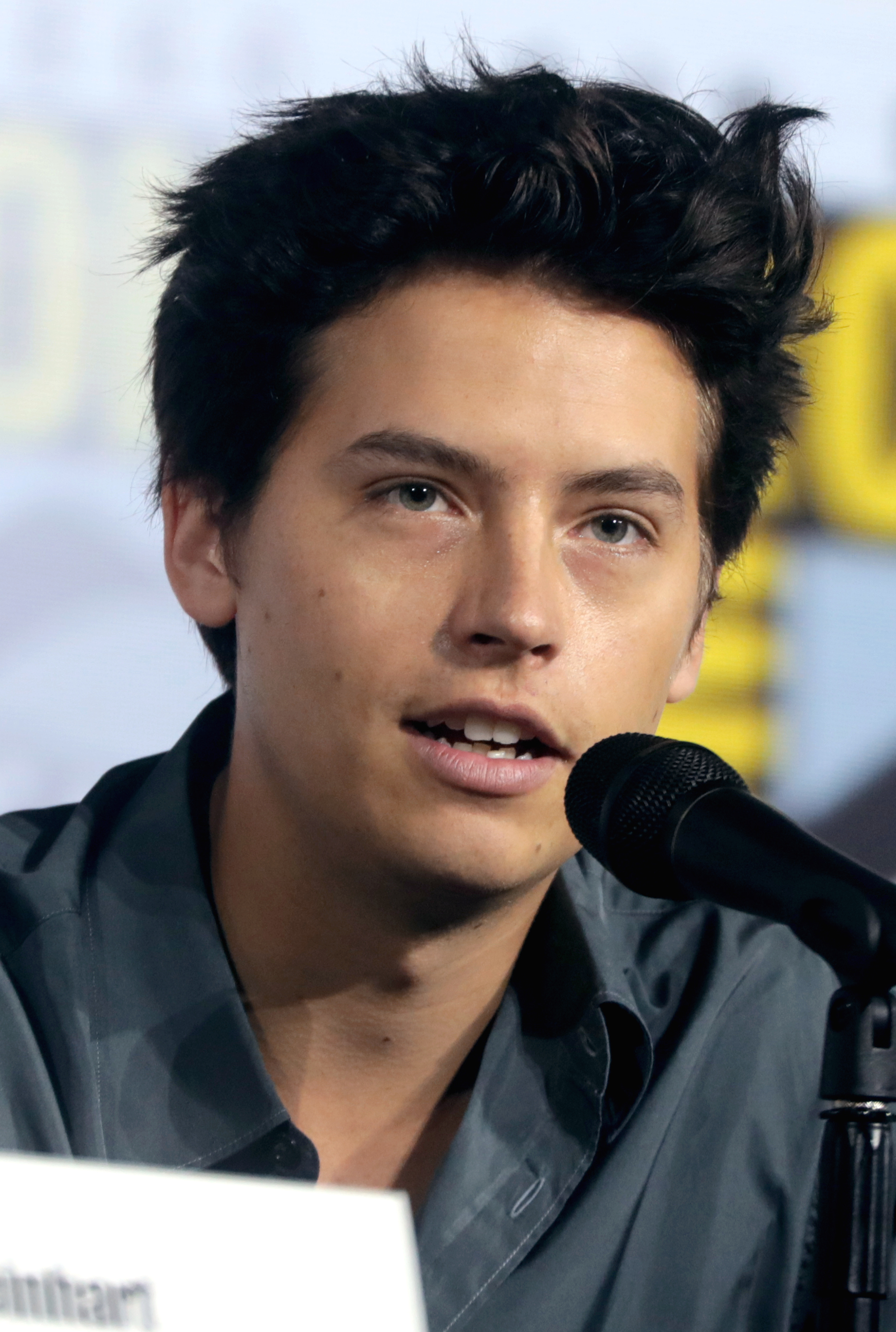 Cole Sprouse Foto