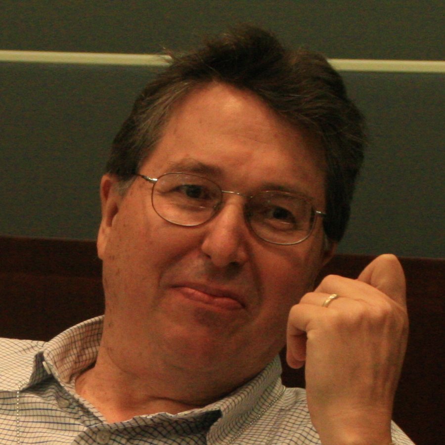 Lewis Hyde Foto