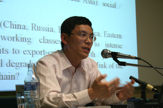 Li Minqi Foto