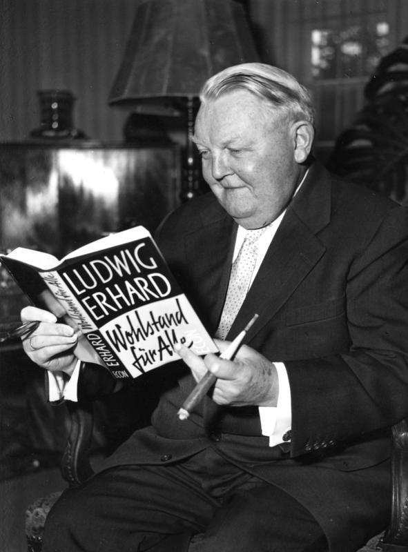 Ludwig Erhard Foto