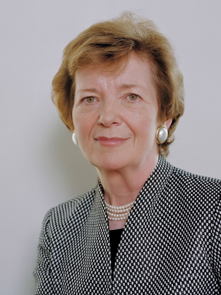 Mary Robinson Foto