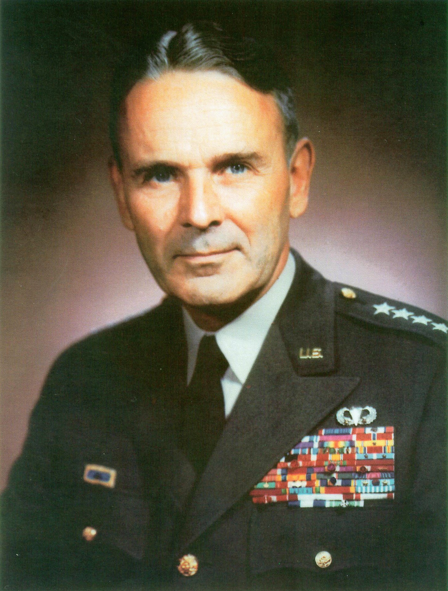 Maxwell D. Taylor Foto