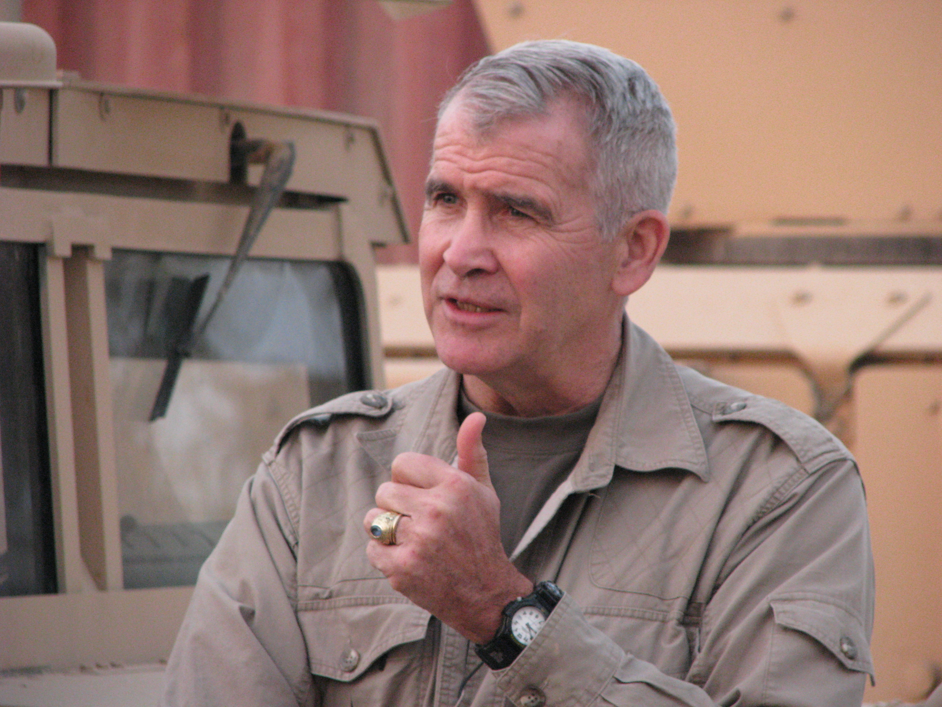 Oliver North Foto