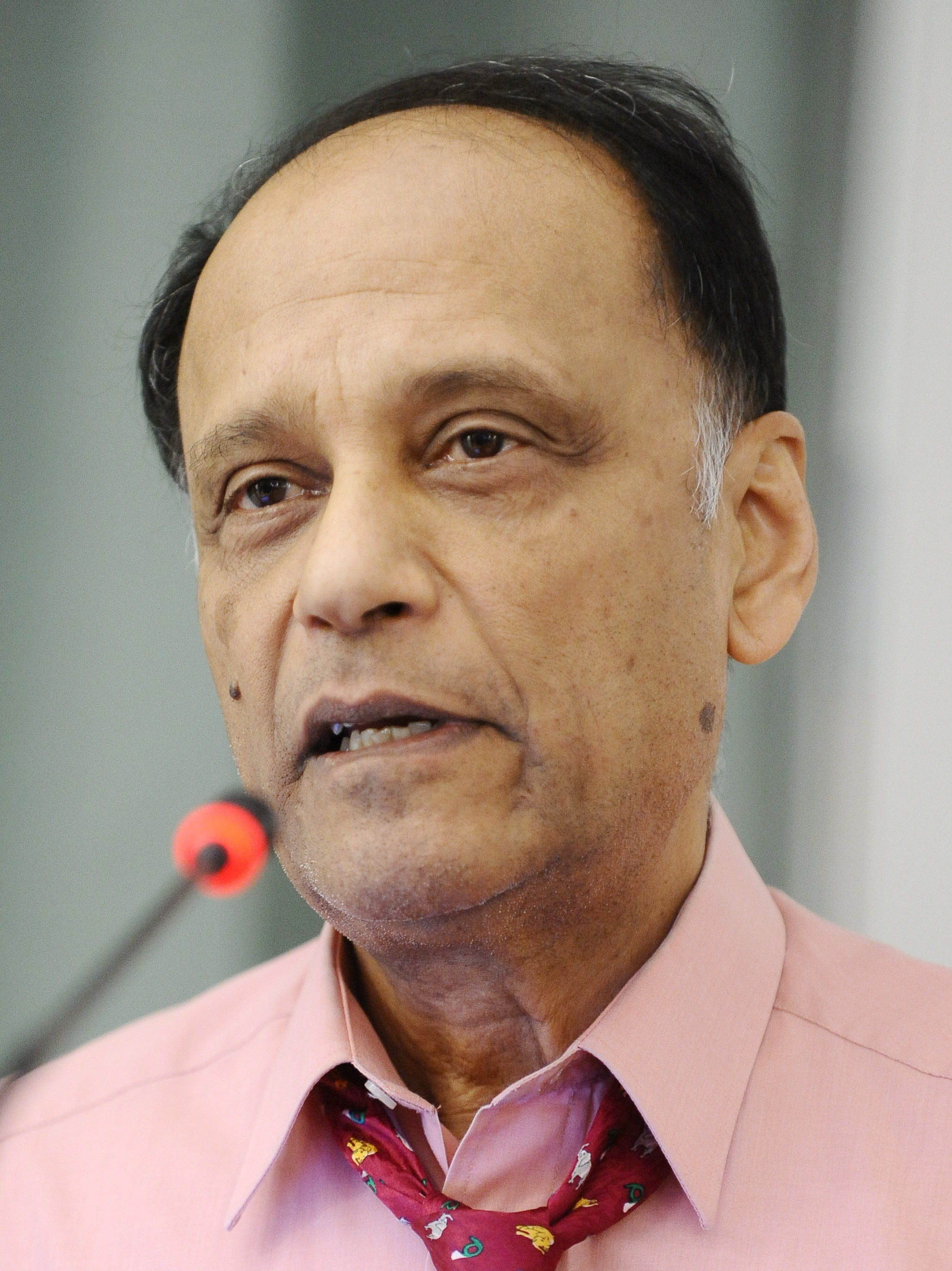 Partha Dasgupta Foto