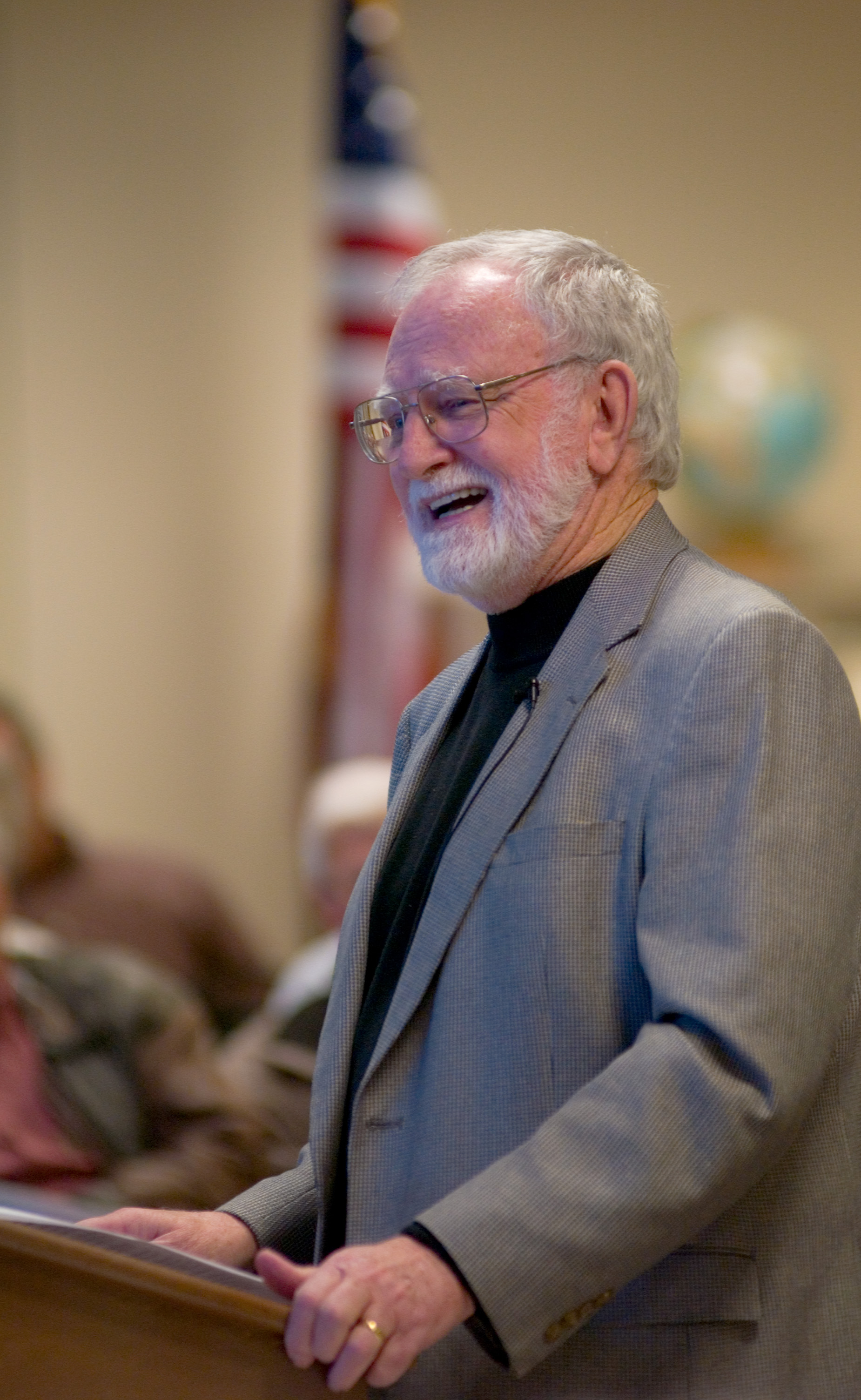 Patrick F. McManus Foto