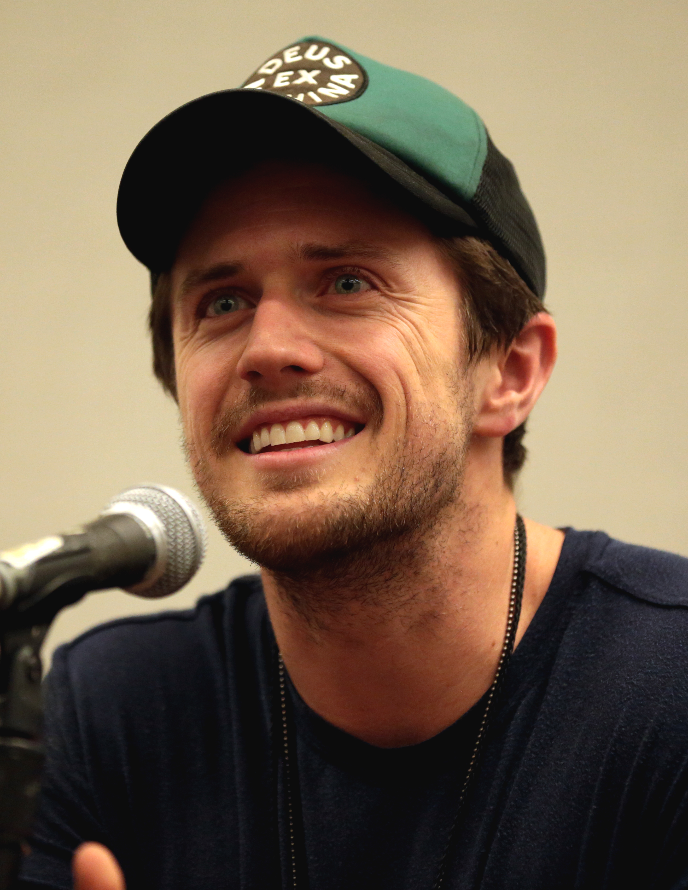 Pierce Brown Foto