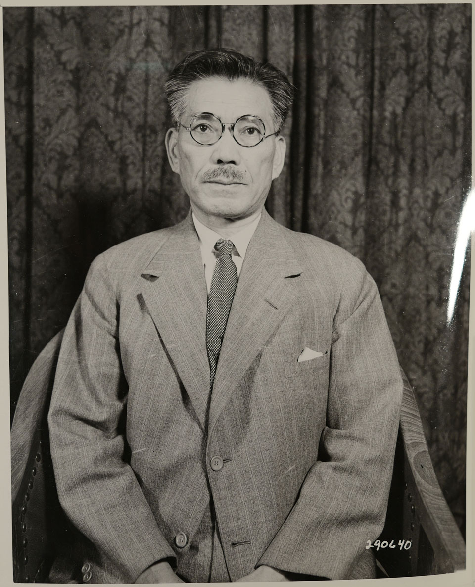 Toshio Shiratori Foto
