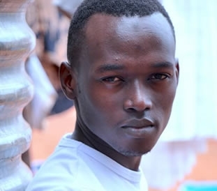 Usama Mukwaya Foto