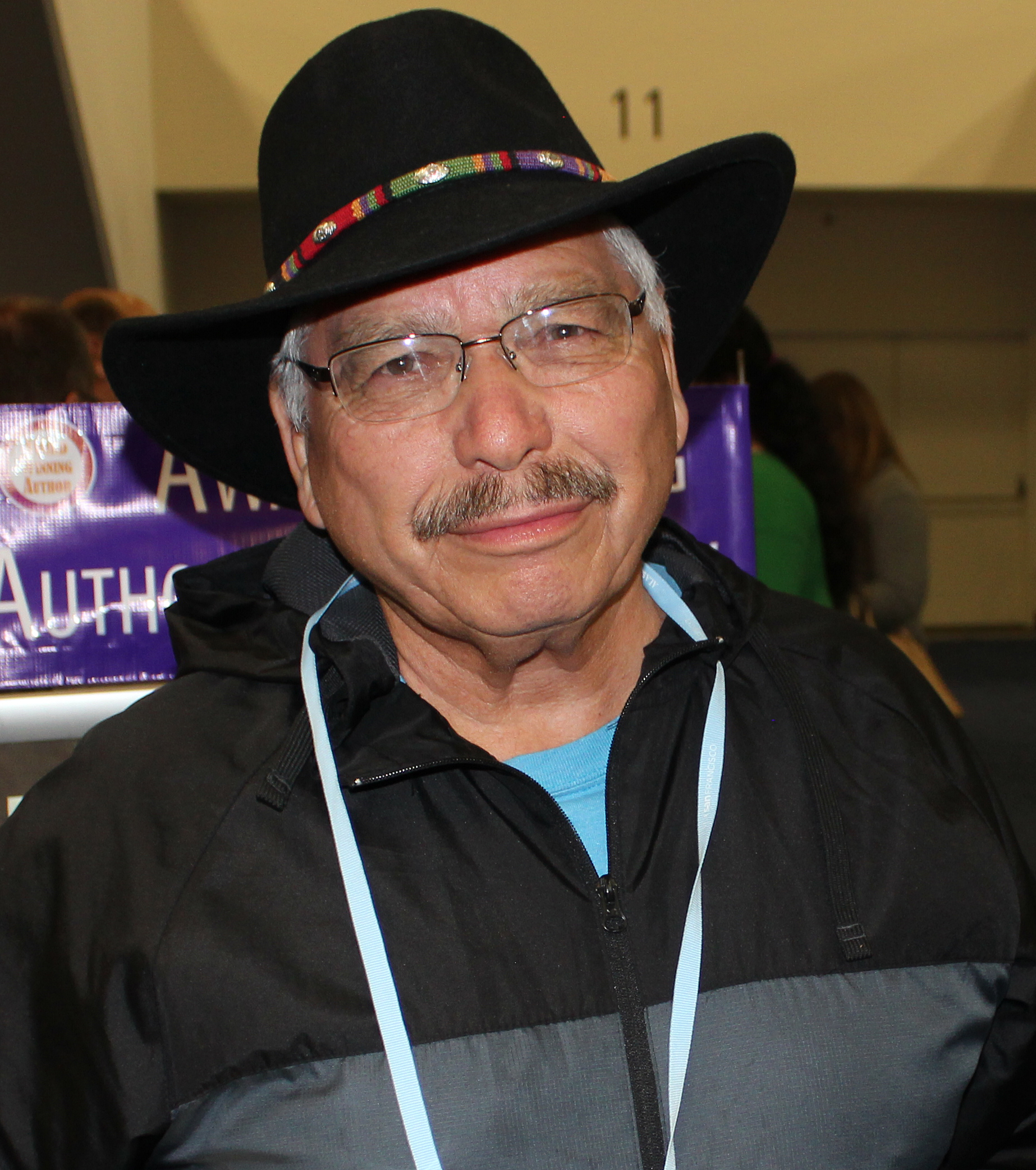 Victor Villaseñor Foto